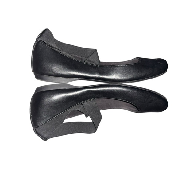 a.n.a. Ballet Style Mercy Flats Size 7.5 M - Picture 2 of 5